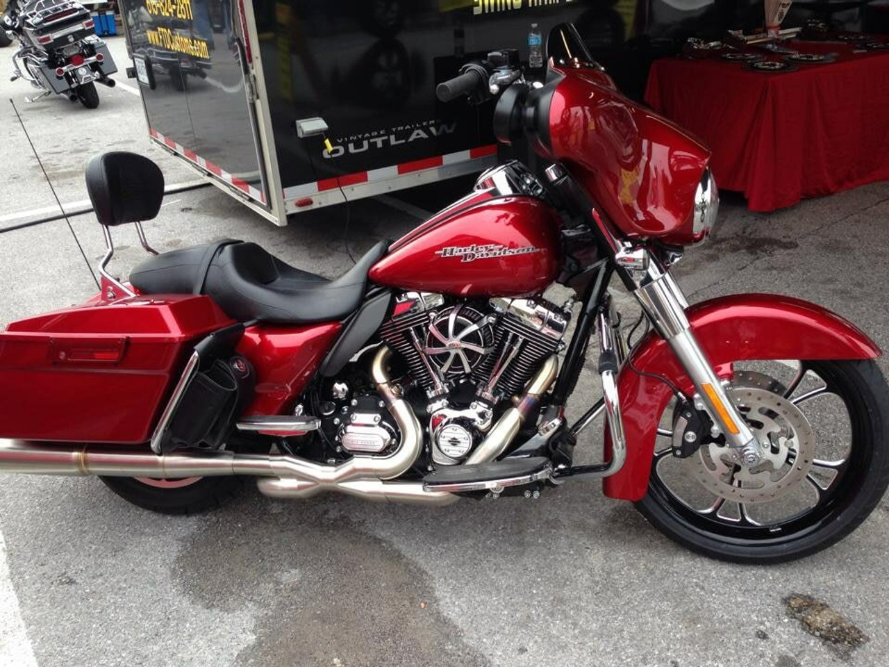 Black Contrast Road Glide Wheels Cyclone