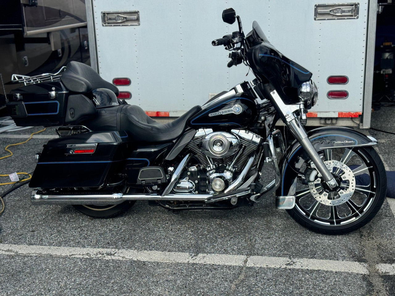 Indian Motorcycle Wheels Black Contrast - Redemption