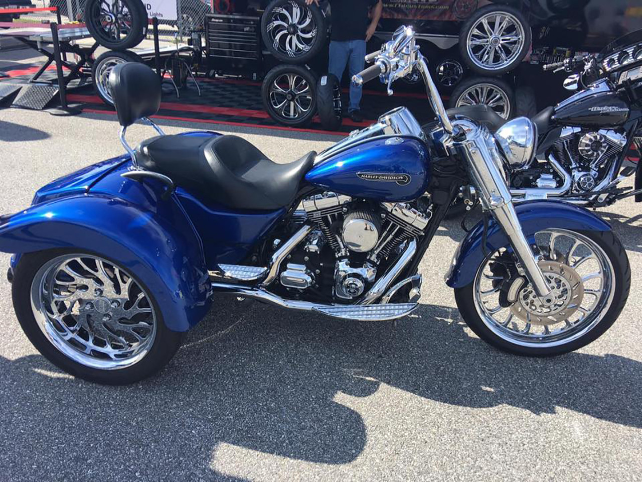 harley freewheeler wheels