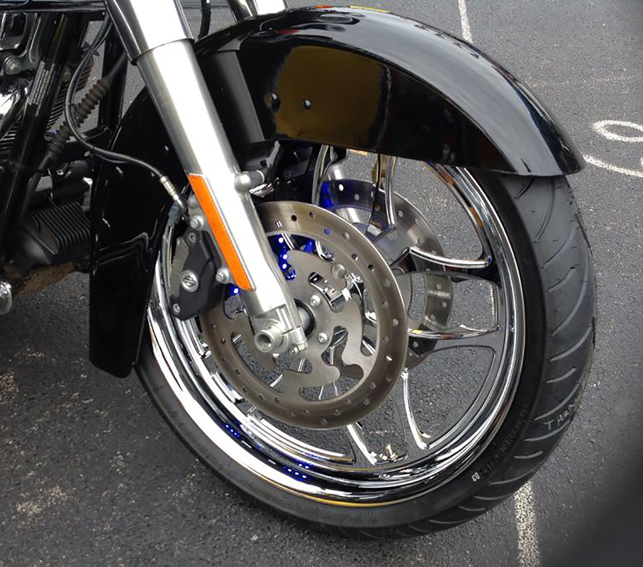 mty様 Harley Davidson Chrome Trike - Freewheeler Motorcycle Wheels