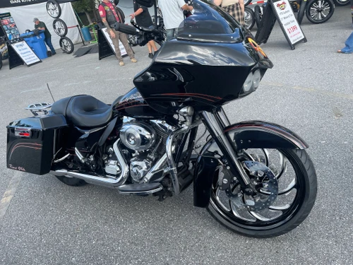 Indian Motorcycle Wheels Black Contrast - Venom