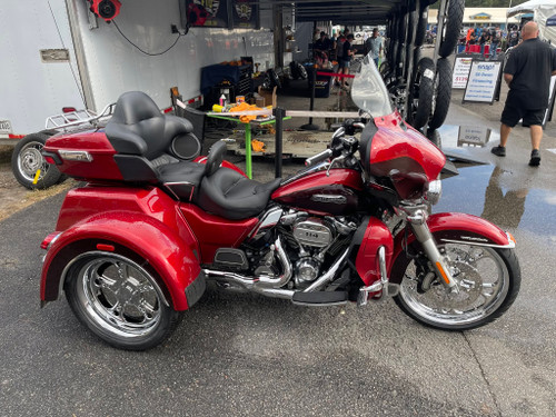 Harley Davidson Chrome Tri Glide and Freewheeler Wheels - 3 Shot