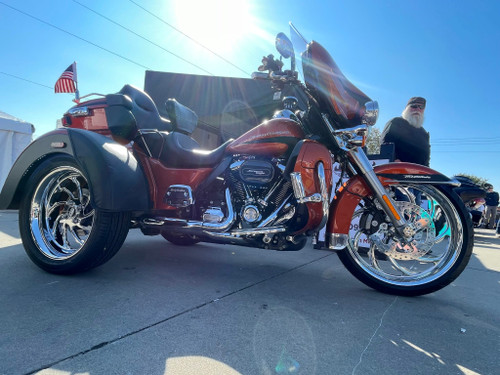 Harley Davidson Chrome Tri Glide and Freewheeler Wheels - Venom