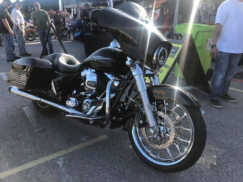 Harley Davidson Chrome Wide Tire Front Wheels Viper