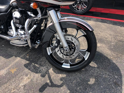 Harley Davidson Black Contrast Harley Trike and Freewheeler Wheels Retaliate