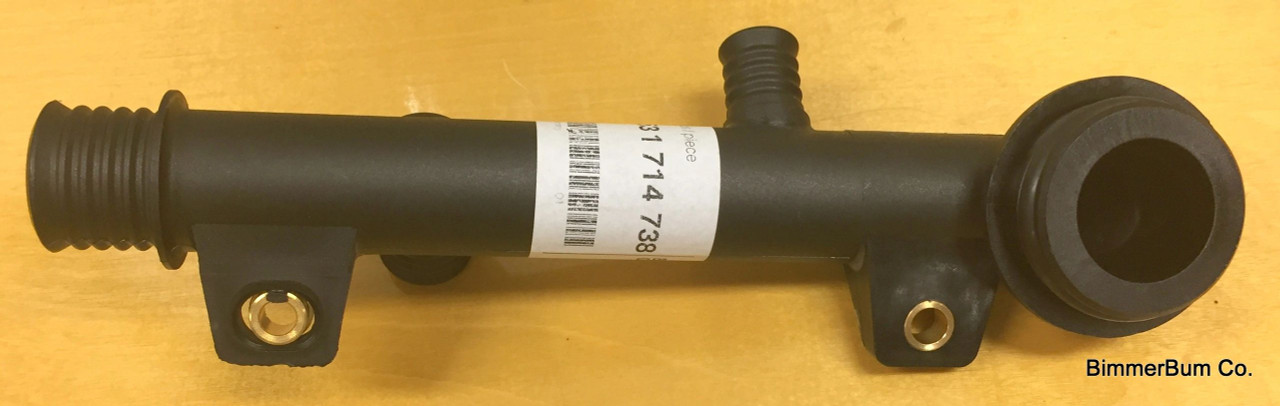 3-00541) Genuine BMW M42/M44 Engine Block Coolant Fitting with o