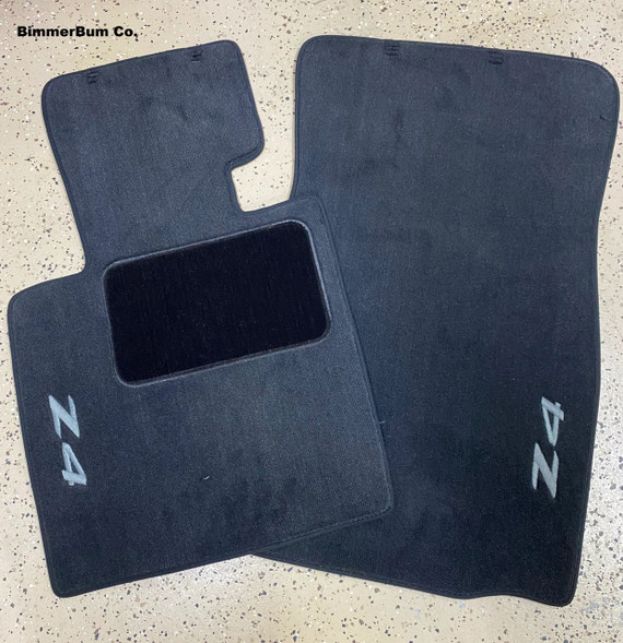 (5-20500) Genuine BMW E85/E86 Z4 Embroidered Floor Mat Set (82110152598)