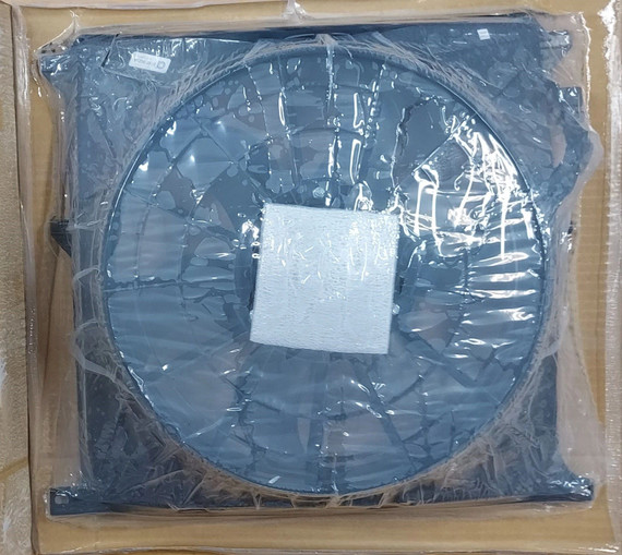 ACM 64508372039 auxiliary cooling fan assembly with shroud for BMW Z3 and E36 318i.