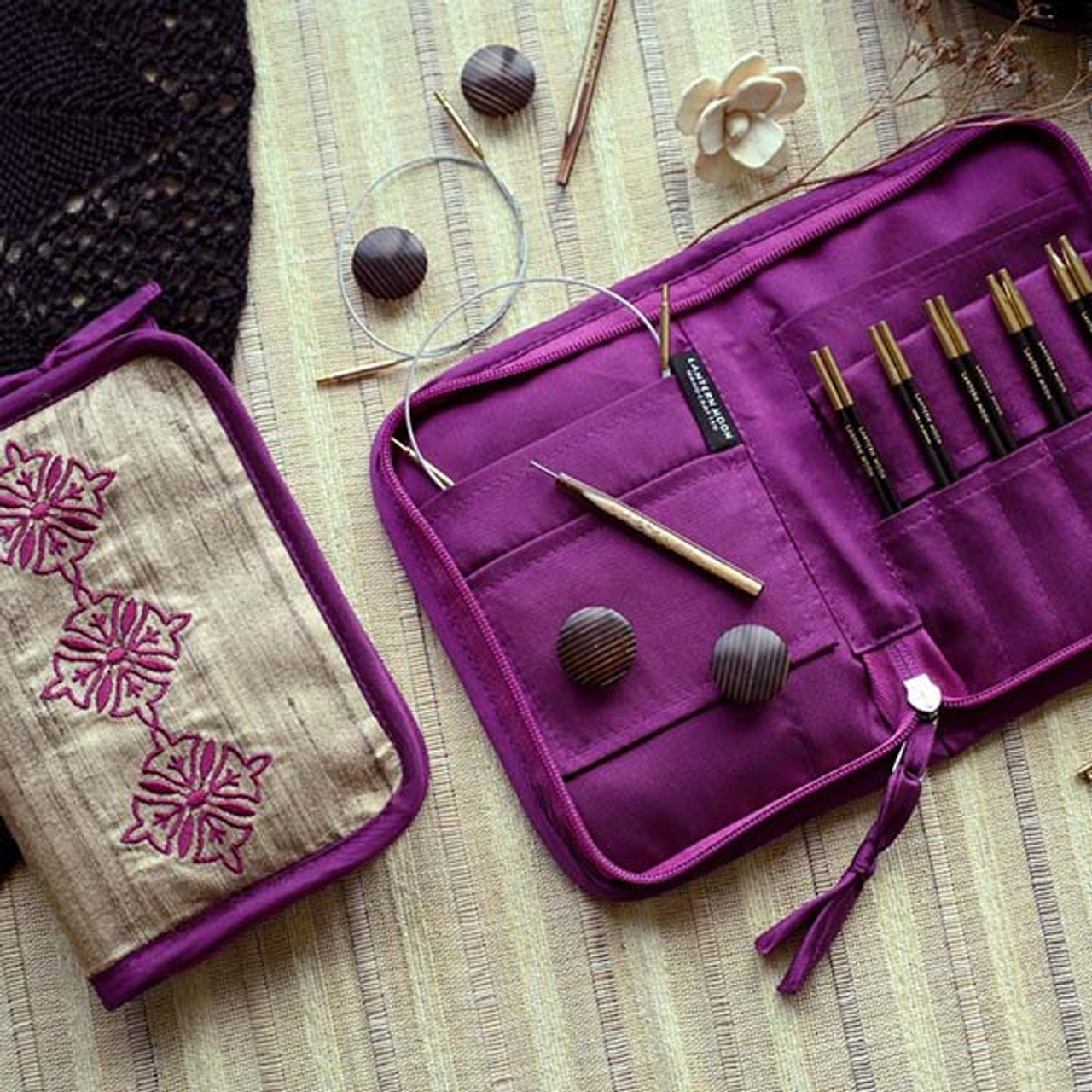 Lantern Moon Ebony Interchangeable 4 Knitting Needle Tips – ATELIER YARNS