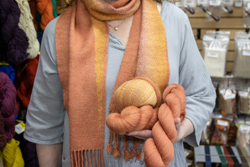 Clasped Warp Weaving on a Rigid Heddle Loom