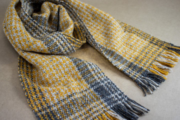 Houndstooth Scarf - Studio Donegal Soft Donegal