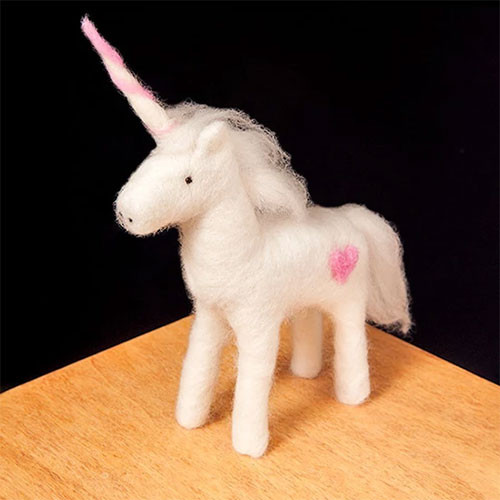 DEUXPER Needle Felting Kit Beginner, DIY Unicorn Wool Needle Felting Tools  with Instruction and Complete Tools, DIY Needlework Craft Party Supplies