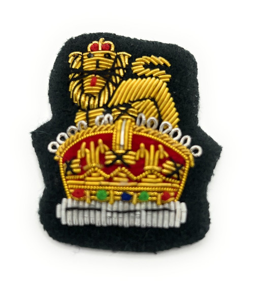 Staff Officer Beret Badge Kings Crown on Dark Green