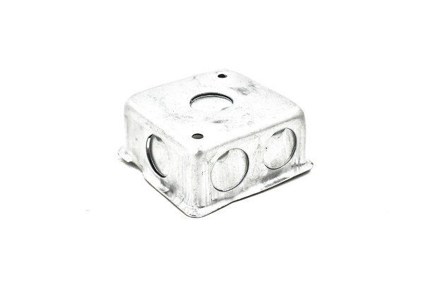 Caja Cuadrada Galvanizada C.22 3x3" ½" con Orejas Dobladas
