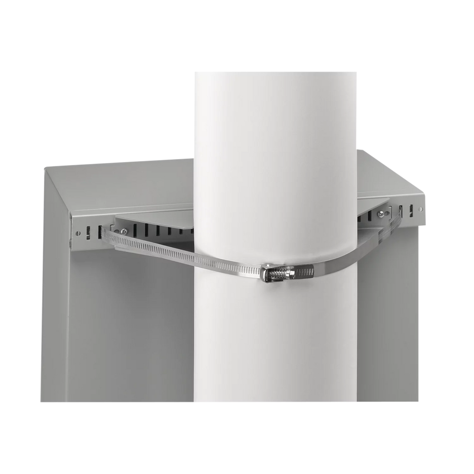 Kit de Montaje en Poste para Equipos de Comunicaciones