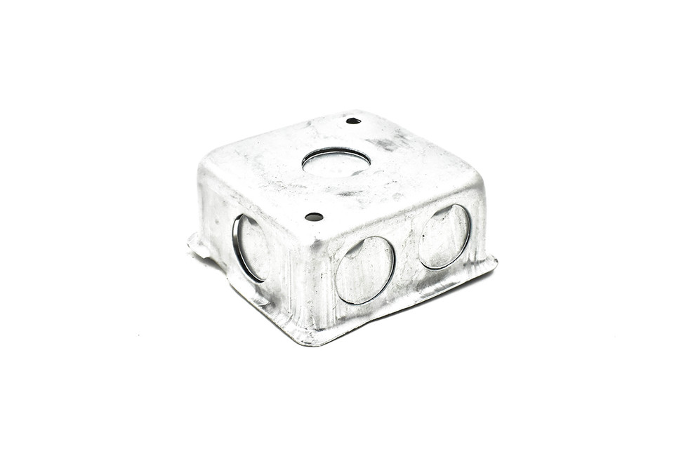 Caja Cuadrada Galvanizada C.22 3x3" ½" con Orejas Dobladas