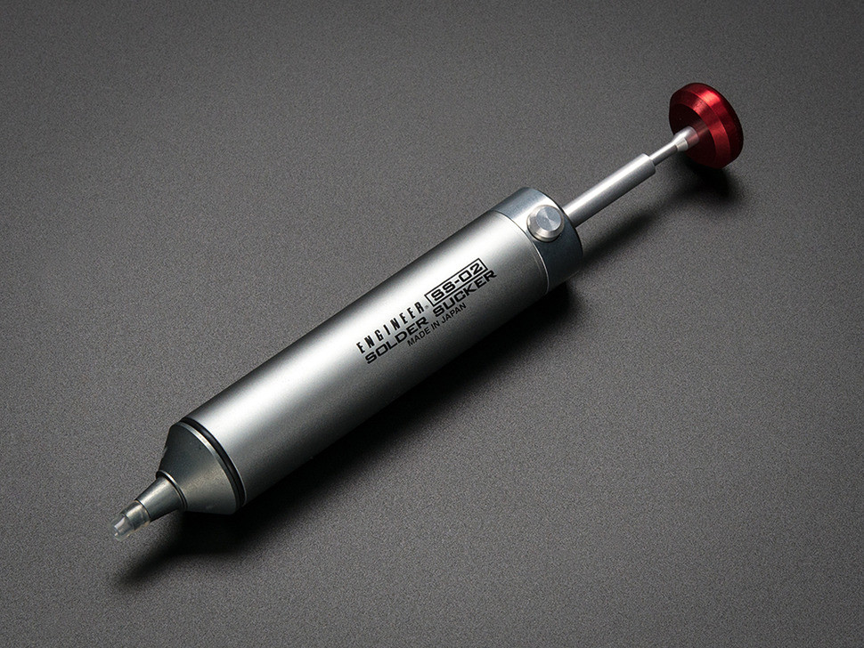 As, エス Sucker tank OSIAS 2.6L/2.8L 8AN Fuel Surge Tank For Single or Twin 39mm-40mm