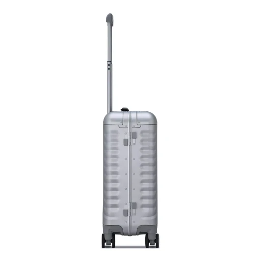 Roncato UNO AL Cabin Spinner - side 1