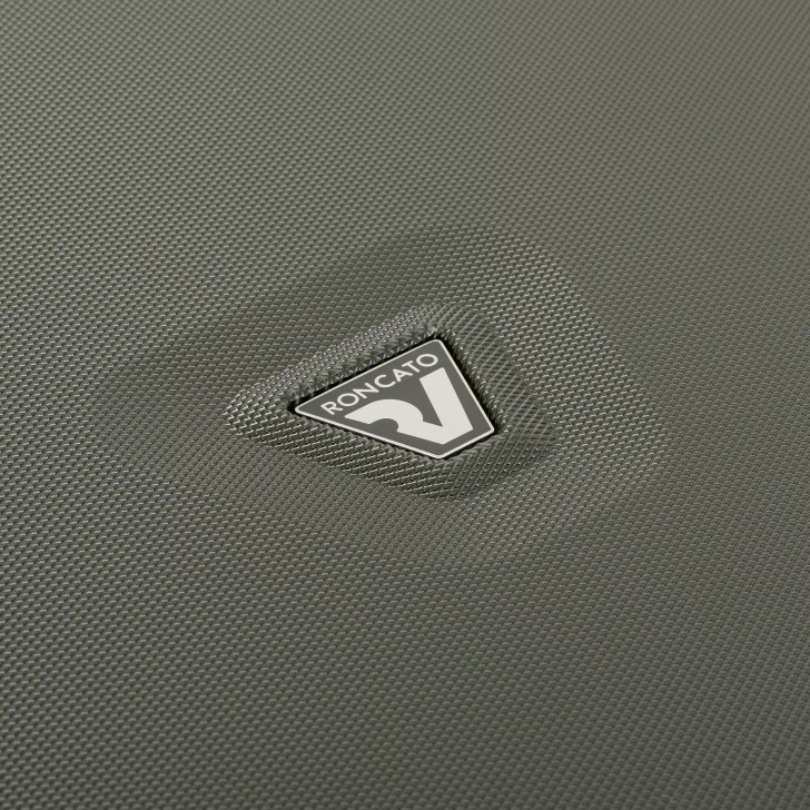 Roncato GIGALIGHT Cabin spinner - logo