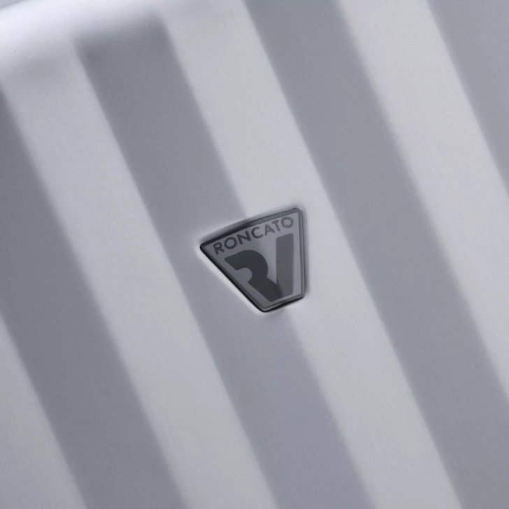 Roncato UNO AL Cabin Spinner - logo