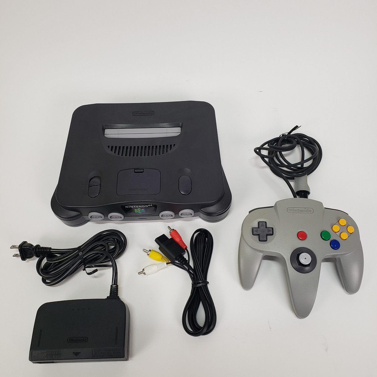 Nintendo 64 NUS-001 (USA) Console Basic Bundle | Grade B