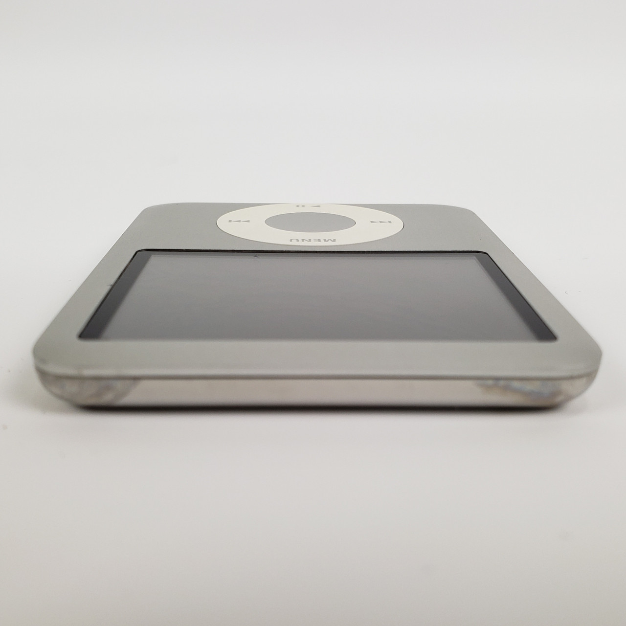 Apple A1236 (3rd Gen) Silver 4GB iPod Nano | Grade B