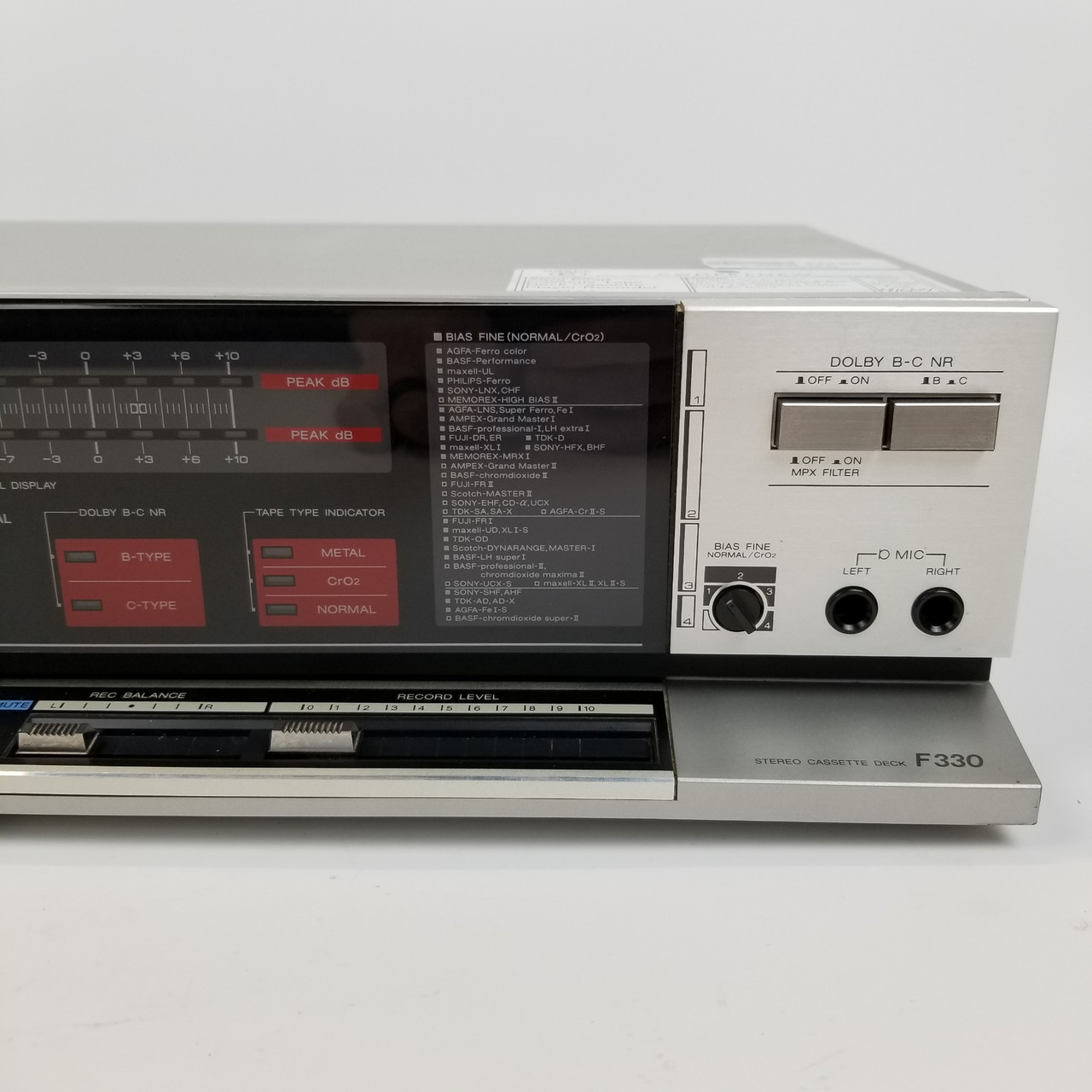 Aiwa F330 Cassette Player/Recorder | Grade C