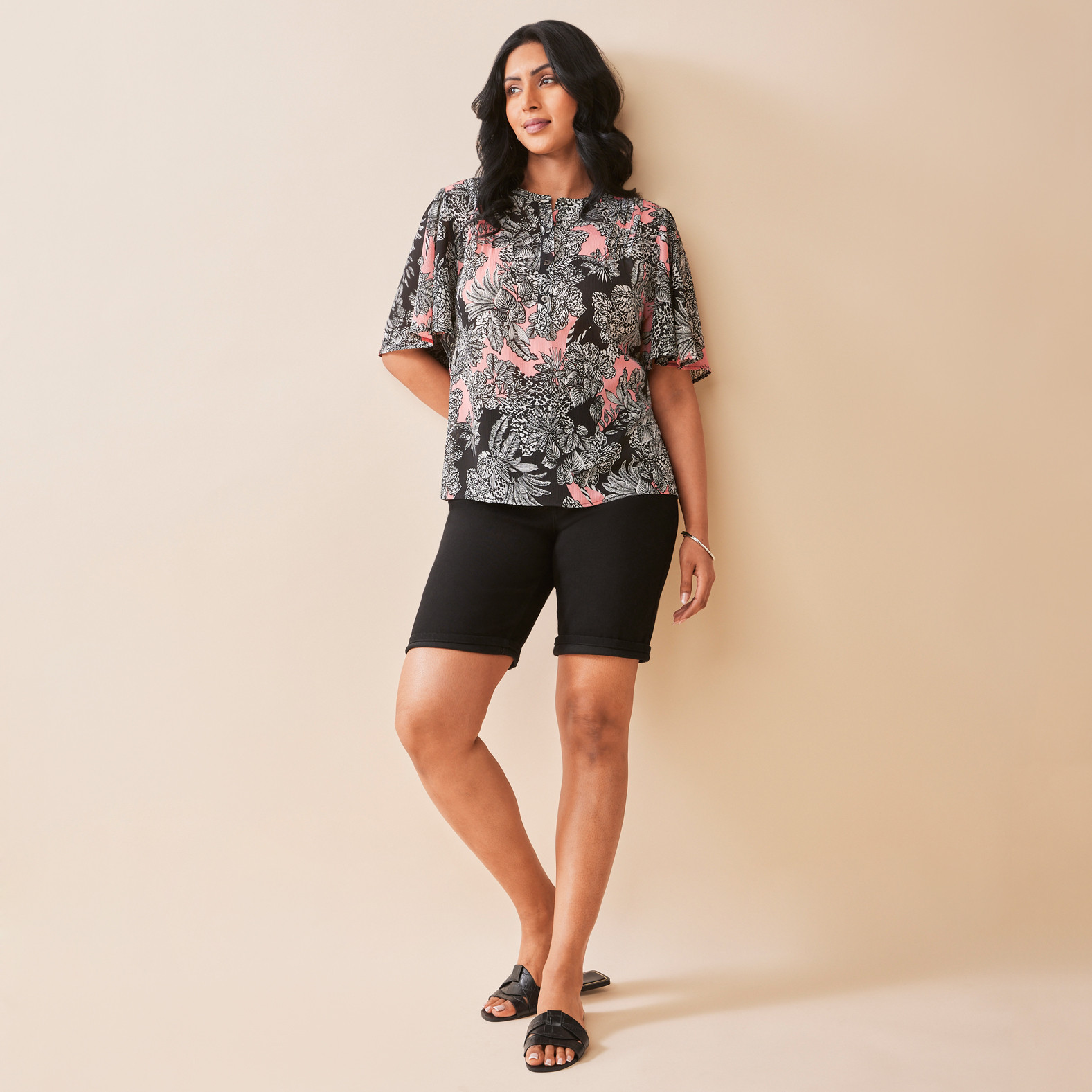 Flutter Sleeve Blouse Full Body