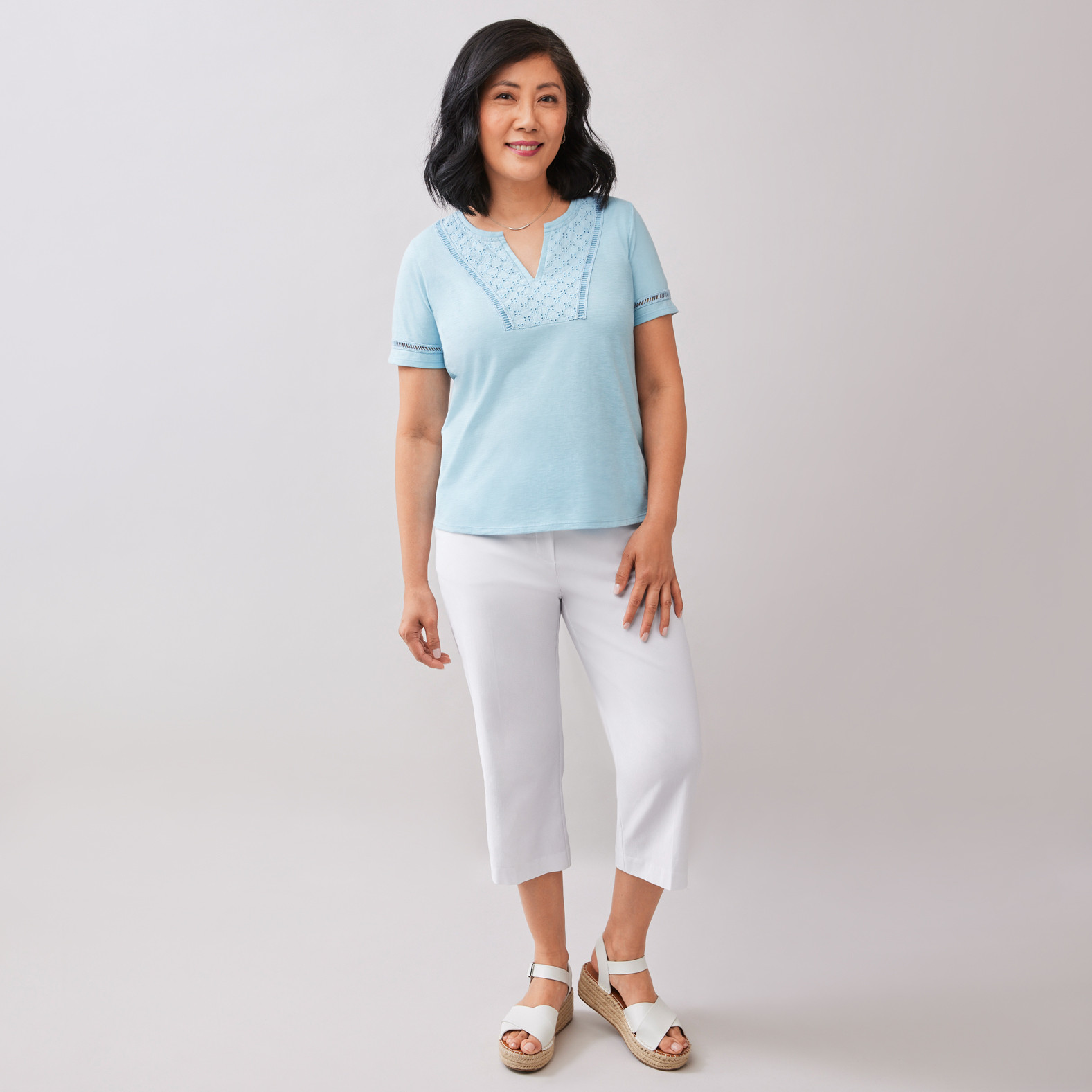 Petite - Lace Trim Tee Untucked
