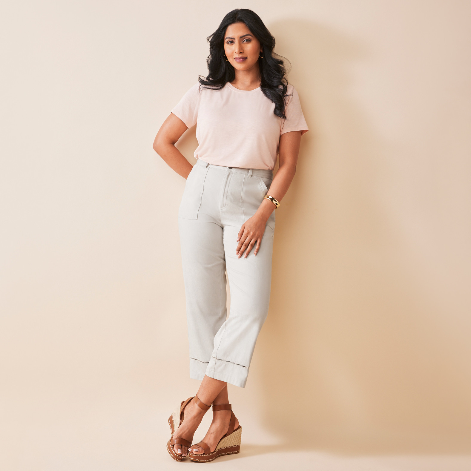 Short Sleeve Scoopneck Tee Pale Rose Pink Tucked