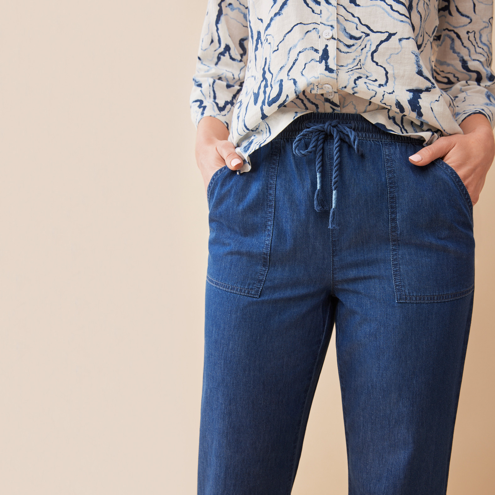 Chambray Drawstring Pant Close Up