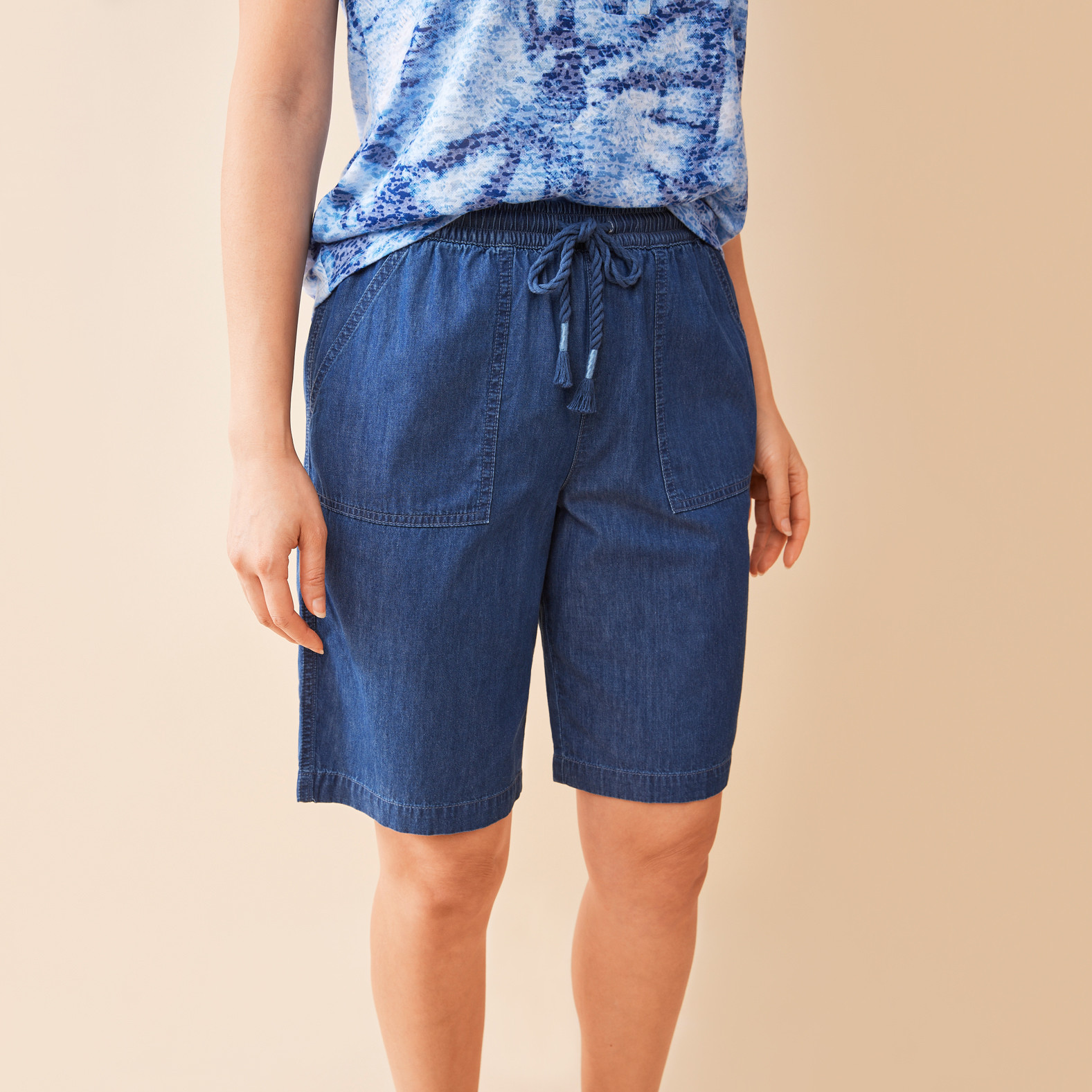 Chambray Drawstring Shorts Close Up