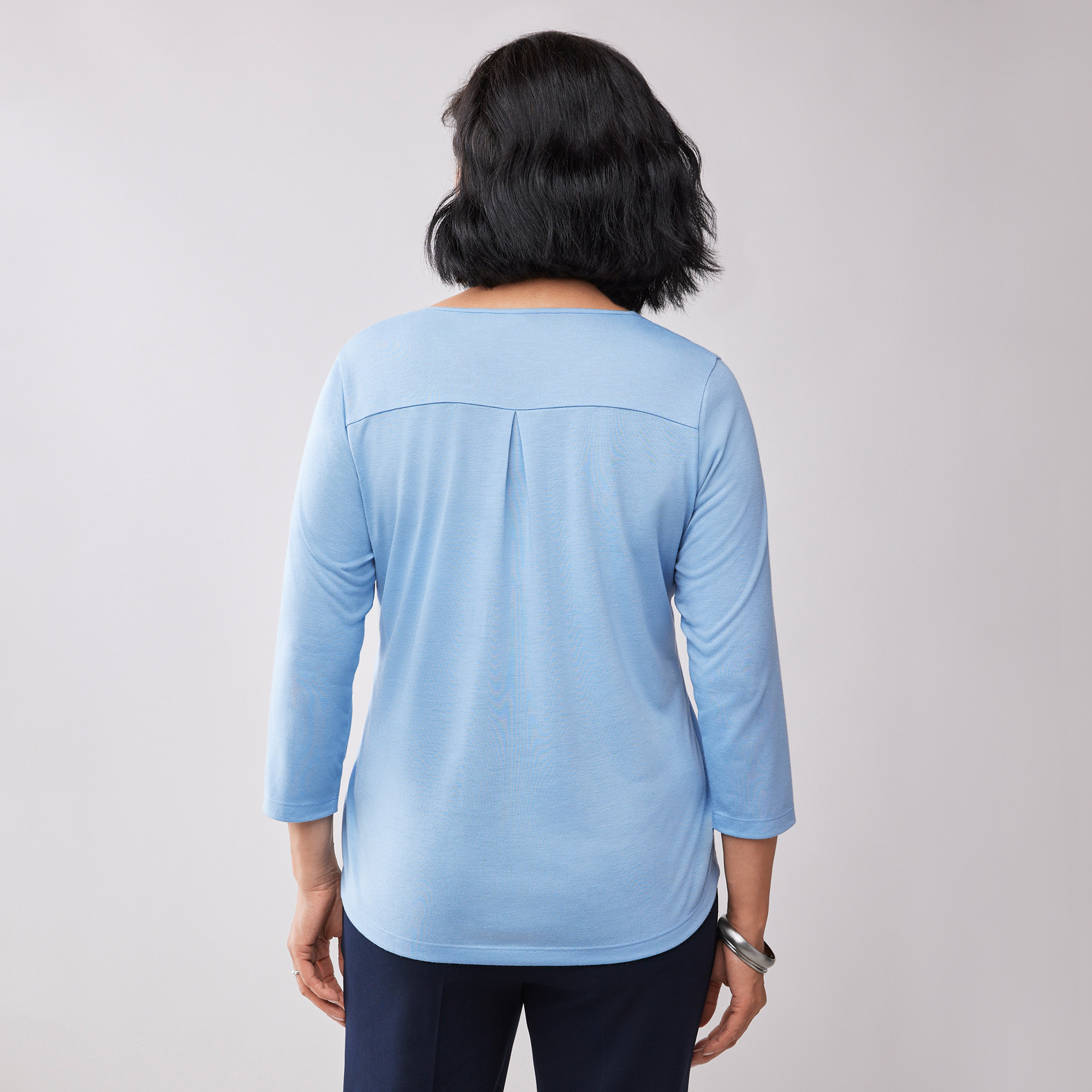 Solid Keyhole Top Back View