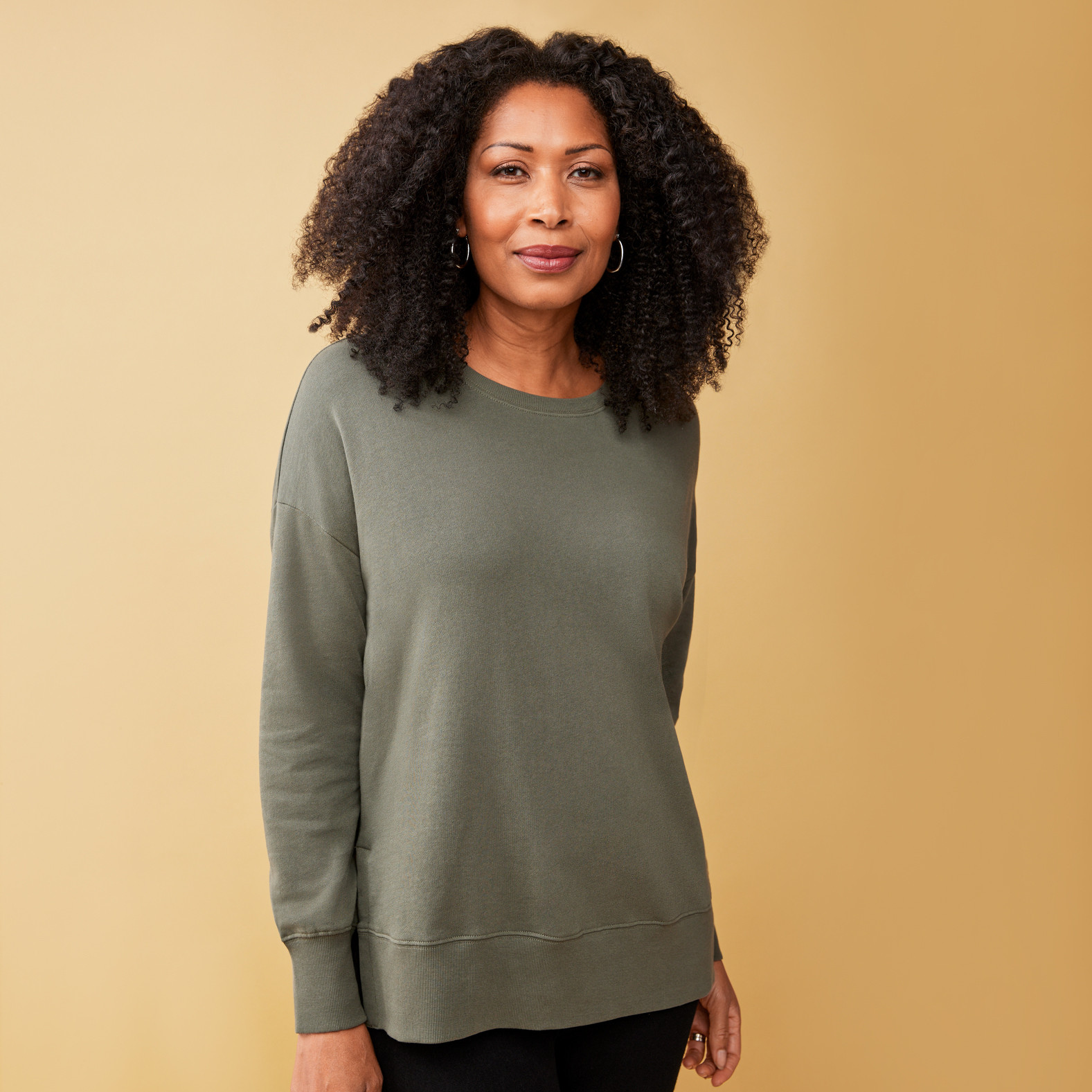 Women`s Crew Neck Drop Shoulder Hi-Low Sweater - half body