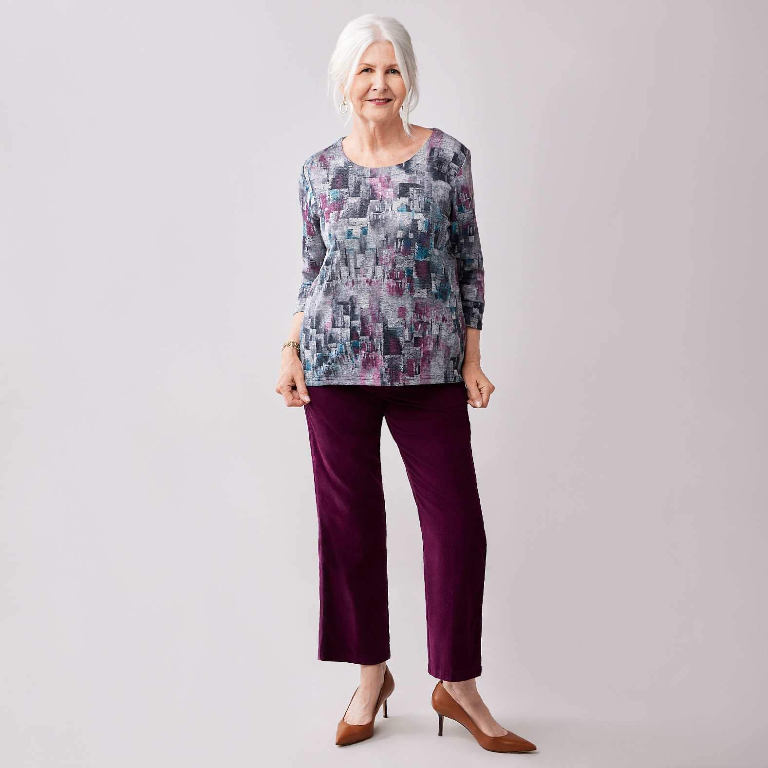 Women`s Quarter Sleeve Printed Top - full body