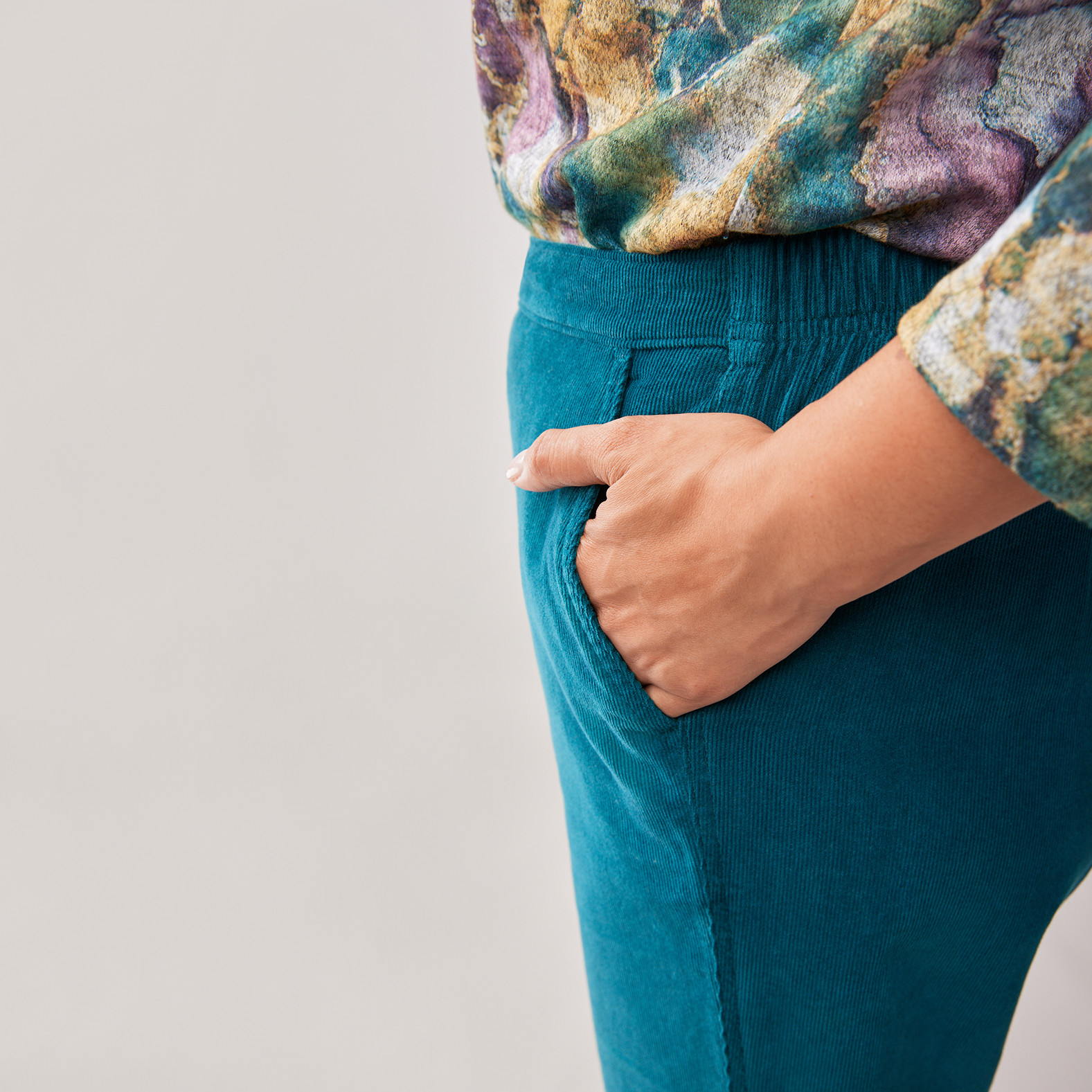 Petite - Corduroy Villager Pant- Close Up