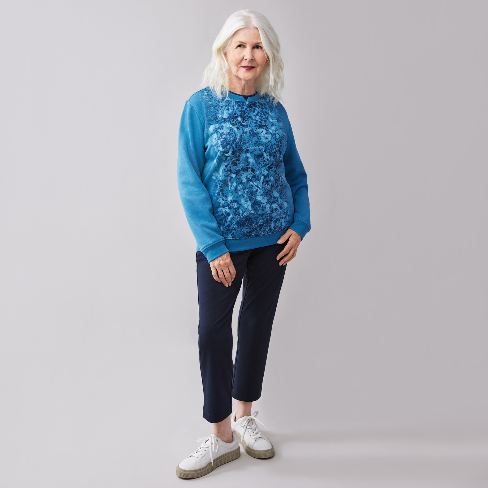 Blue Graphic Fleece Sweatshirt Full Body