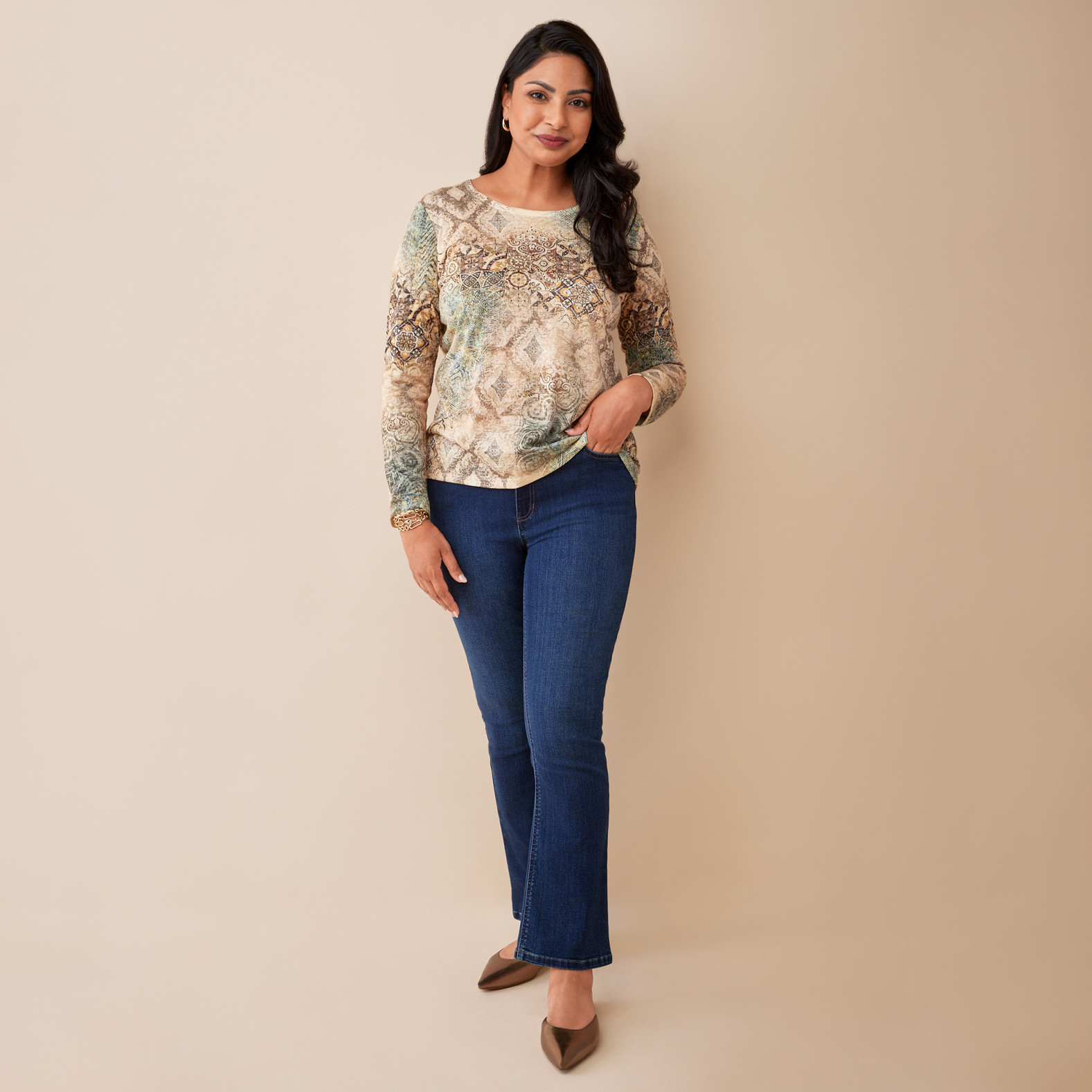 Petite Scoopneck Printed Long Sleeve Top on Petite Model