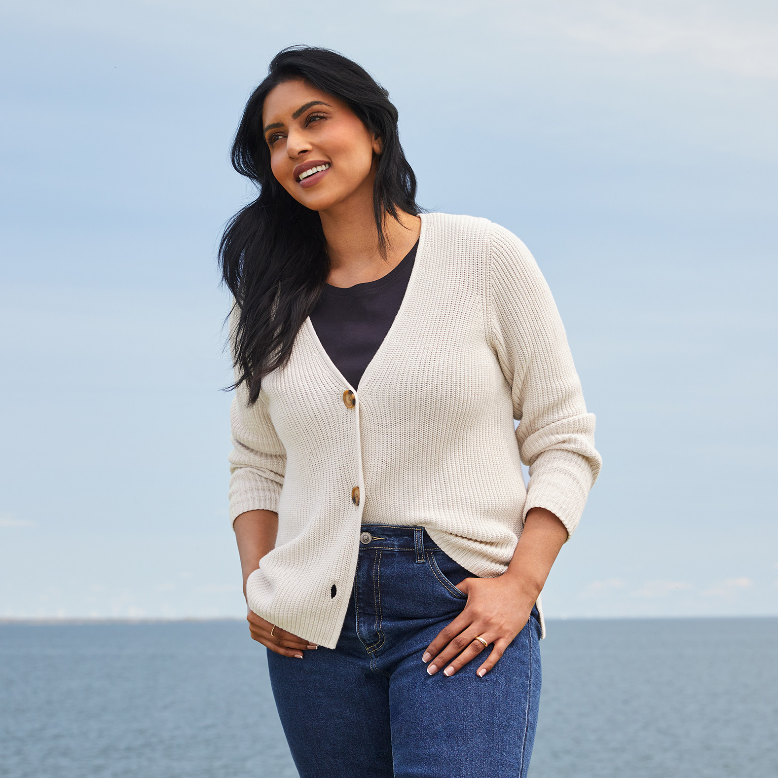 Women's Short Shaker Stitch Cardigan - regular