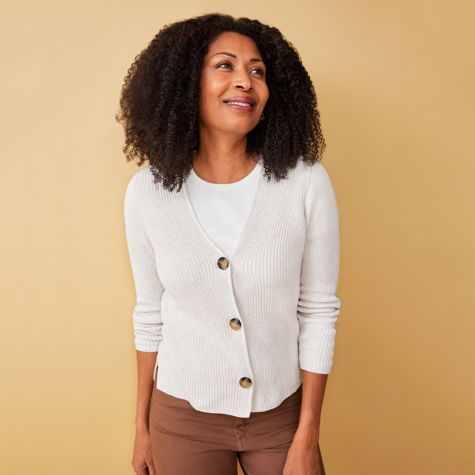 Women's Short Shaker Stitch Cardigan-Oatmeal Tan Half Body