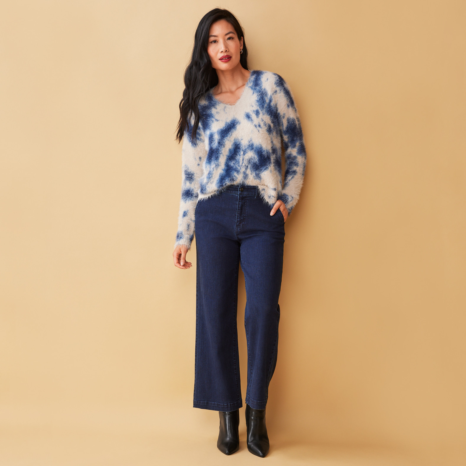 Eyelash Sweater Full Body Tucked