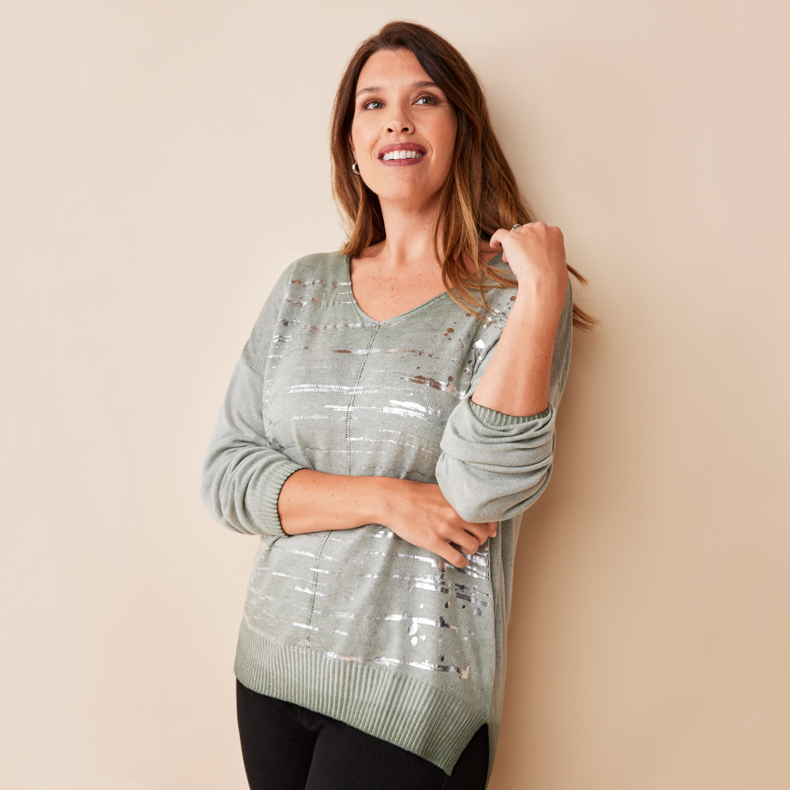 Foil Stripe Sweater Half Body
