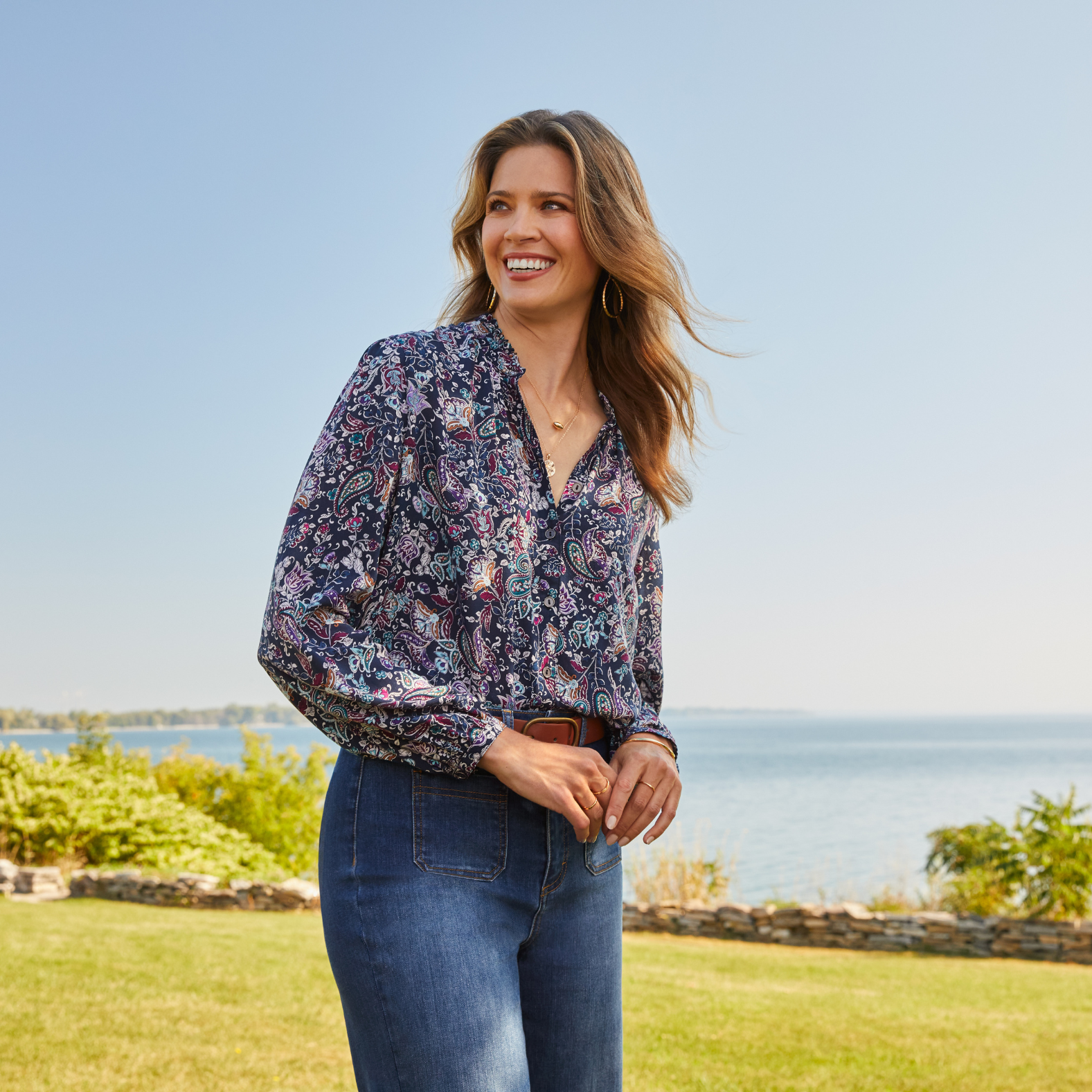 Long Sleeve Ruffle Neck Shirt