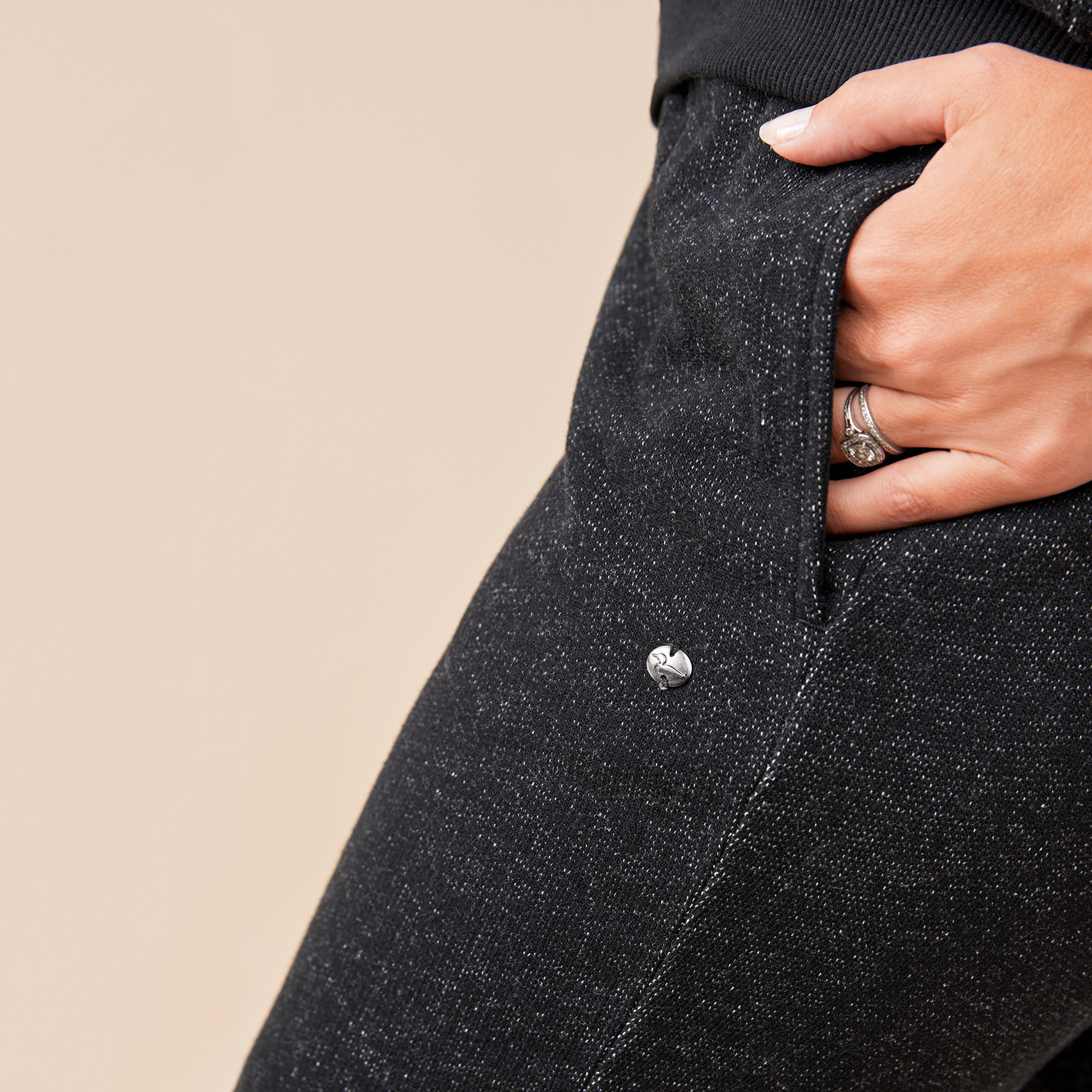 Textured Jogger Pant Close Up Pocket