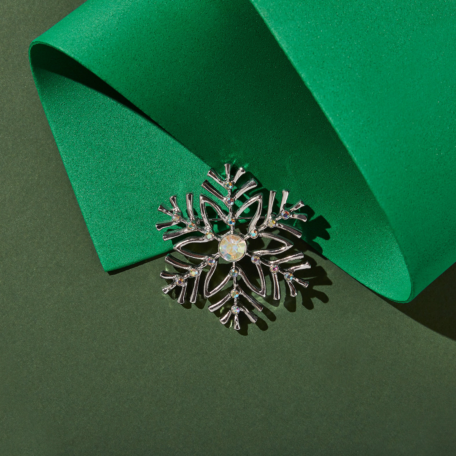 Snowflake Pin