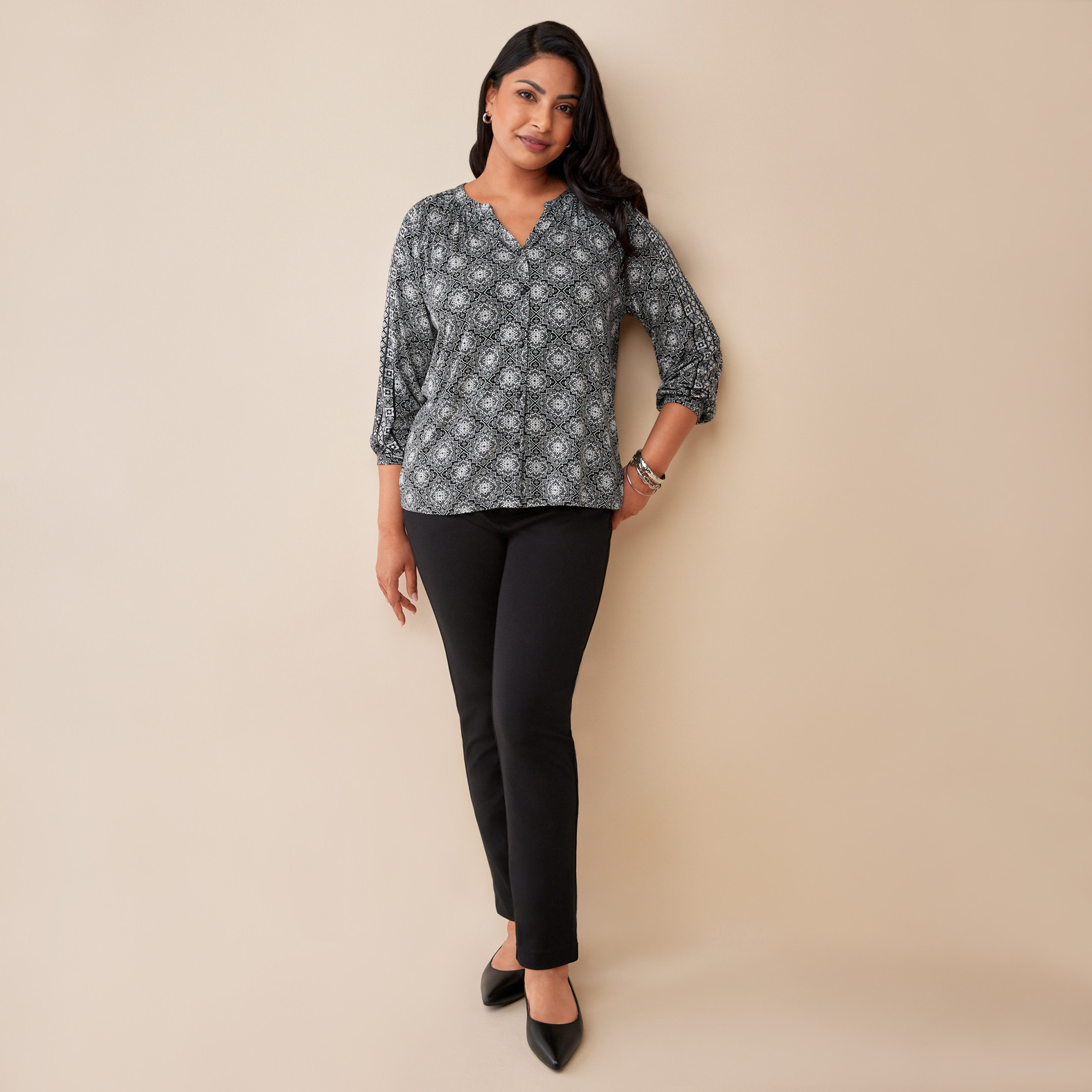 Petite - 3/4 Sleeve Raglan Printed Top Full Body