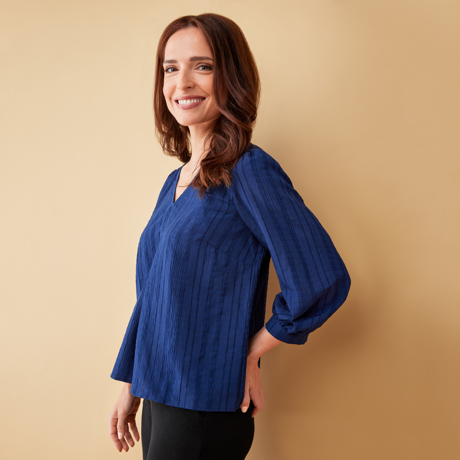 3/4 Sleeve Textured Top Side View
