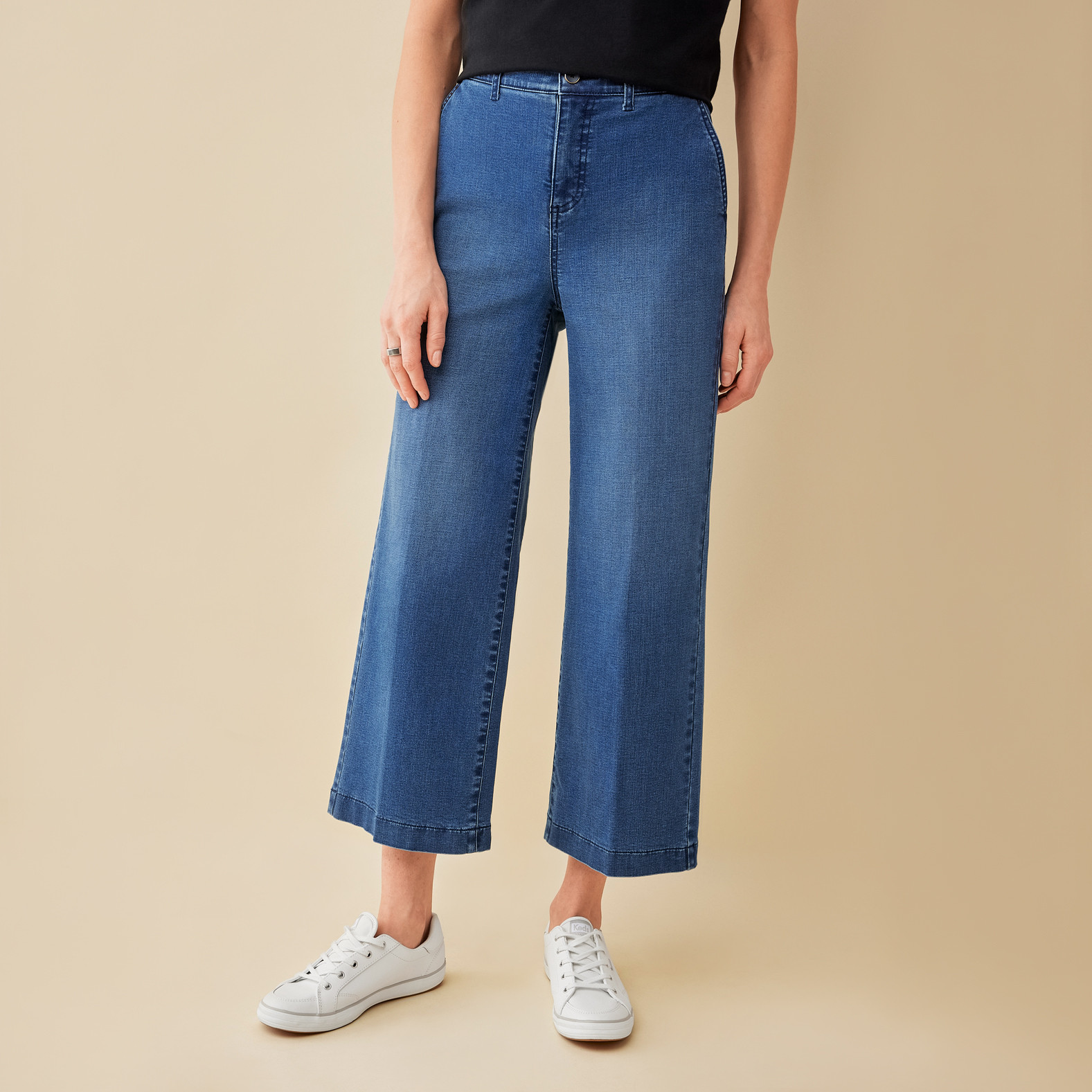 Wide Leg Cropped Jean Half Body