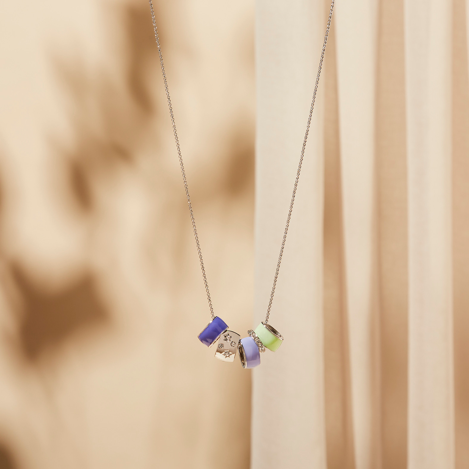 Short Necklace with Ring Pendants