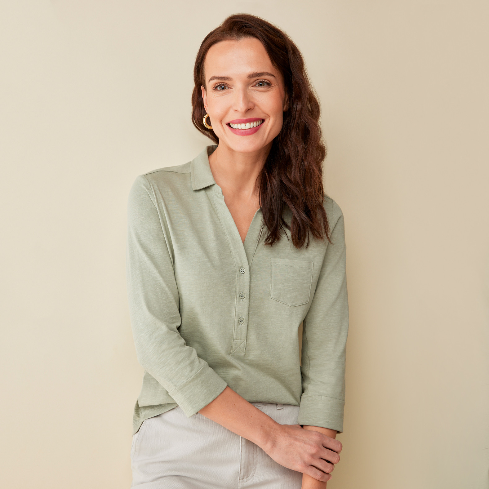 Collared Top with Ribbed Detail Half Body Tucked - Half Amazon Green